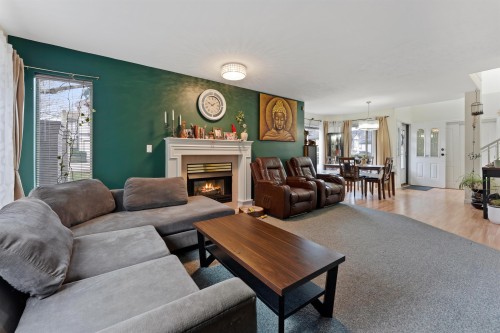 51-15840 84 Avenue, Surrey, BC 