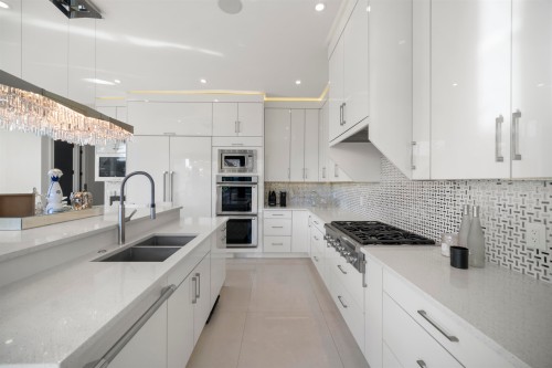 3852 156A Street, Surrey, BC 