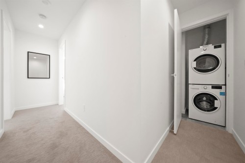 8-13350 Central Avenue, Surrey, BC 