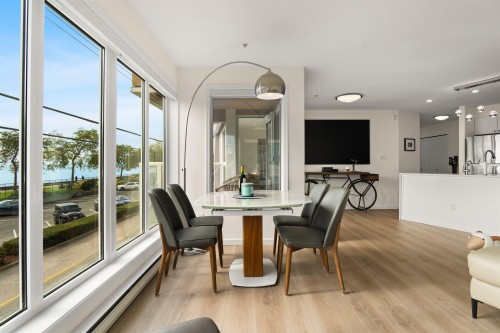 206-1119 Vidal Street, White Rock, BC 