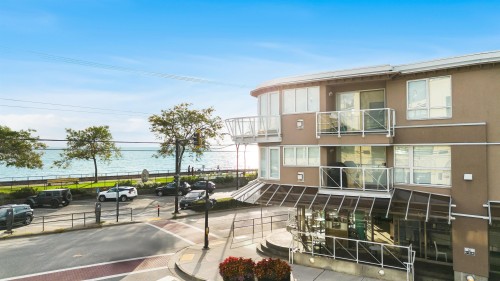 206-1119 Vidal Street, White Rock, BC 