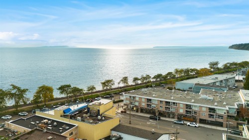 206-1119 Vidal Street, White Rock, BC 