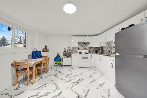 11488 140 Street, Surrey, BC 