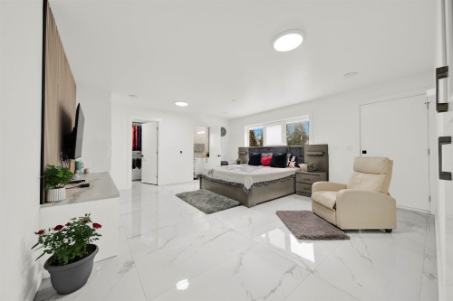 11488 140 Street, Surrey, BC 