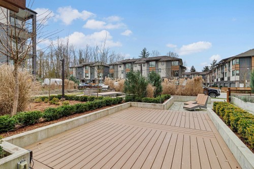 327-7506 199A Street, Langley, BC 