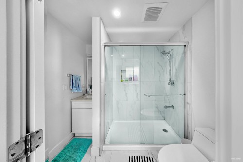 13658 19 Avenue, Surrey, BC 