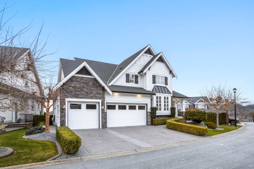 24-3800 Golf Course Drive, Abbotsford, BC 