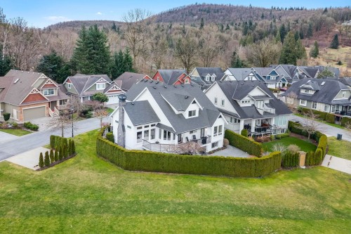 24-3800 Golf Course Drive, Abbotsford, BC 