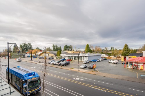 204-27215 Aldergrove Town Centre Drive, Langley, BC 