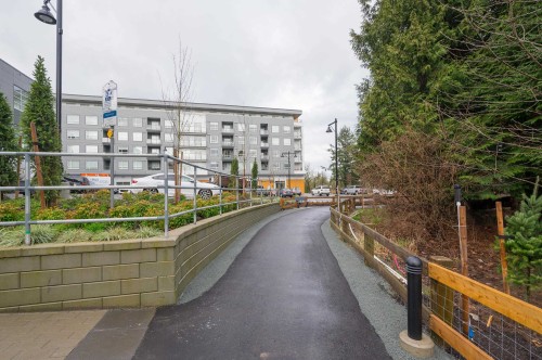 204-27215 Aldergrove Town Centre Drive, Langley, BC 