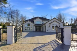 21098 85 Avenue  Langley, BC V1M 2M4