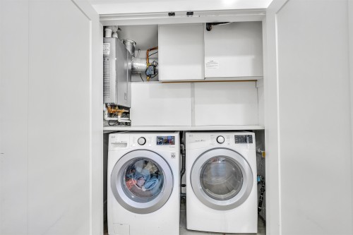 212-14818 60 Avenue, Surrey, BC 