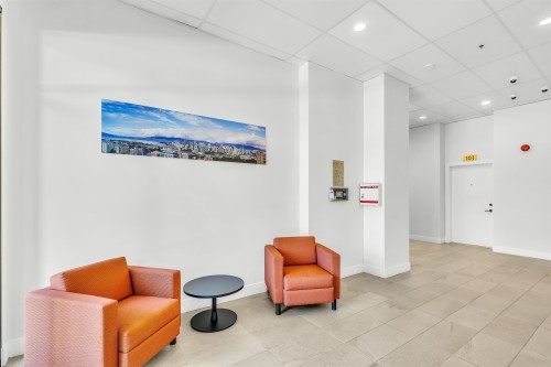 212-14818 60 Avenue, Surrey, BC 