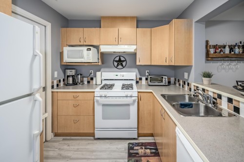 417-15210 Guildford Drive, Surrey, BC 