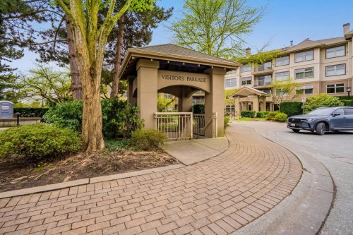 417-15210 Guildford Drive, Surrey, BC 