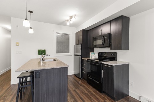 321-2565 Campbell Avenue, Abbotsford, BC 