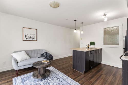 321-2565 Campbell Avenue, Abbotsford, BC 