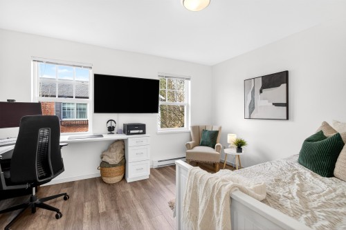 23-18983 72A Avenue, Surrey, BC 