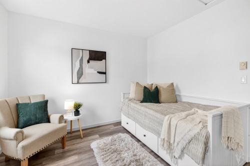 23-18983 72A Avenue, Surrey, BC 