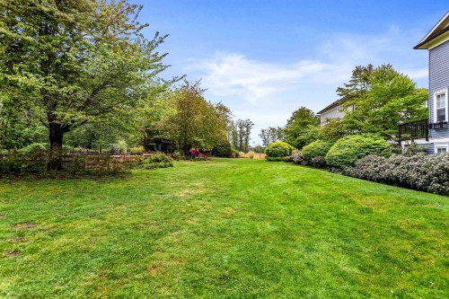 23-18983 72A Avenue, Surrey, BC 