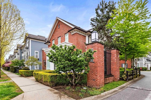 23-18983 72A Avenue, Surrey, BC 