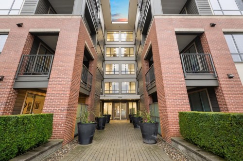 110-33540 Mayfair Avenue, Abbotsford, BC 