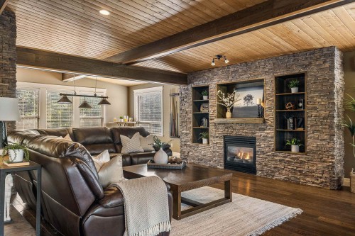 9729 216 Street, Langley, BC 