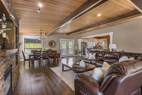 9729 216 Street, Langley, BC 