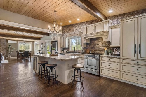 9729 216 Street, Langley, BC 