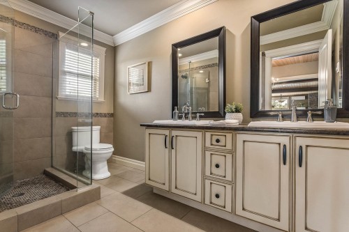 9729 216 Street, Langley, BC 