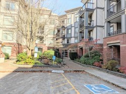 106-10499 University Drive  Surrey, BC V3T 0A4