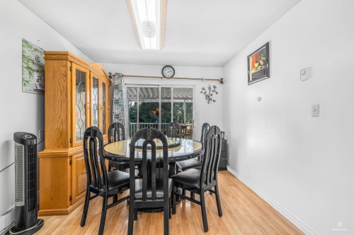 216 Davis Crescent, Langley, BC 