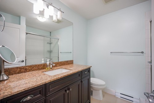 316-6480 195A Street, Surrey, BC 