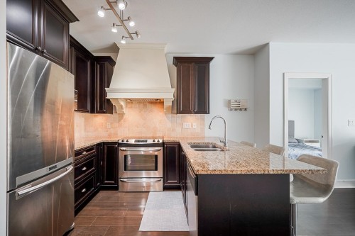 316-6480 195A Street, Surrey, BC 