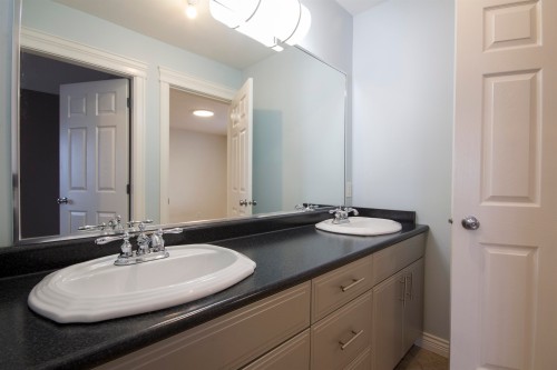 12136 100A Avenue, Surrey, BC 