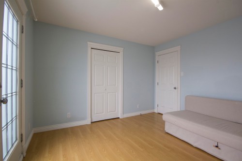 12136 100A Avenue, Surrey, BC 