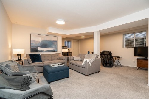 18947 71A Avenue, Surrey, BC 