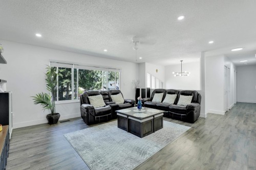 19654 47 Avenue, Langley, BC 