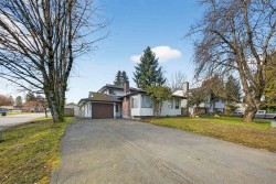 7351 141a Street  Surrey, BC V3W 7L3
