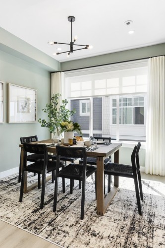 33-7716 207 Street, Langley, BC 