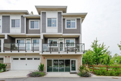 44-8433 203A Street, Langley, BC 