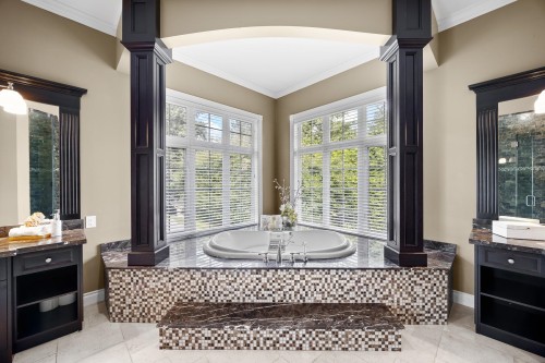 2621 166A Street, Surrey, BC 