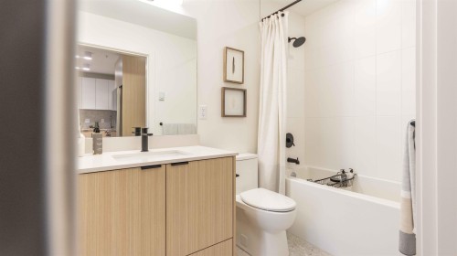 309-13455 94A Avenue, Surrey, BC 