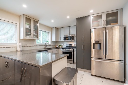 7802 139A Street, Surrey, BC 