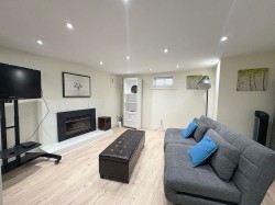 13220 16 Avenue  White Rock, BC V4A 1P3