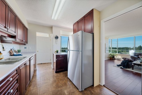 1605-15030 101 Avenue, Surrey, BC 