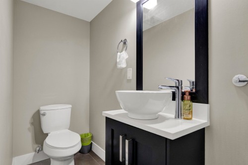 32-13670 62 Avenue, Surrey, BC 