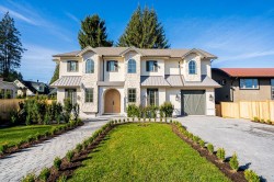 9033 Queen Street  Langley, BC V1M 2R7