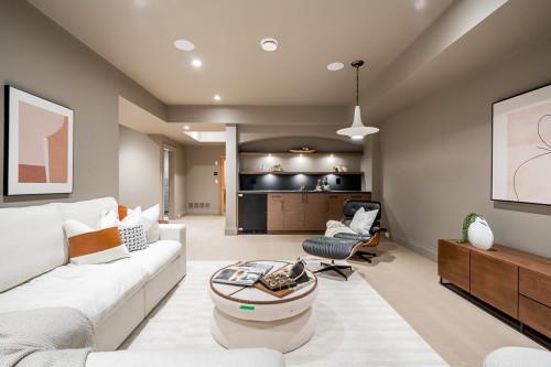 9033 Queen Street, Langley, BC 