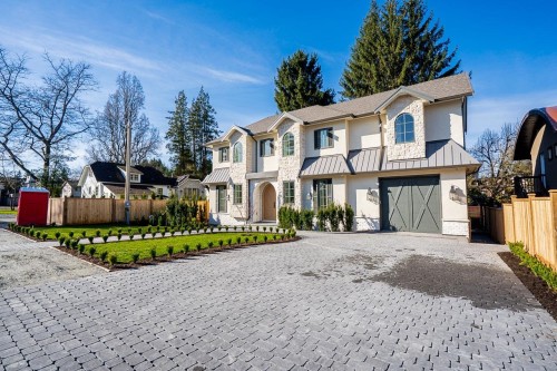 9033 Queen Street, Langley, BC 